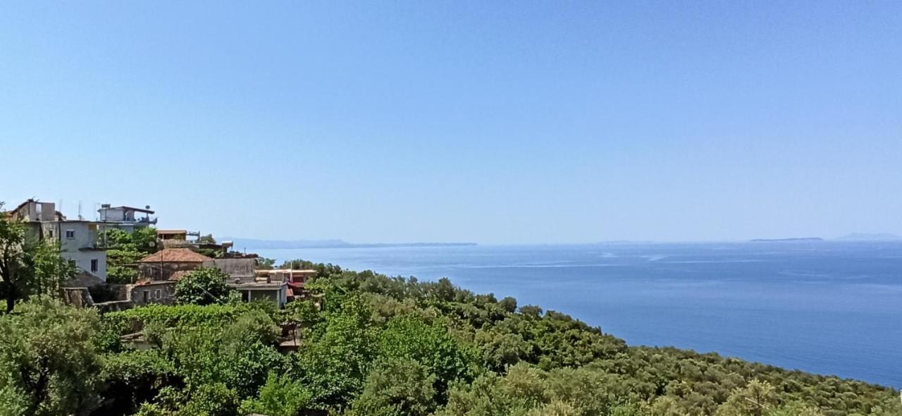 Villa Family Bitri Piqeras Exteriér fotografie
