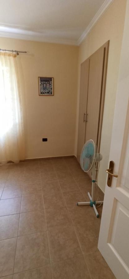 Villa Family Bitri Piqeras Exteriér fotografie