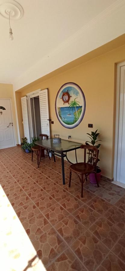 Villa Family Bitri Piqeras Exteriér fotografie